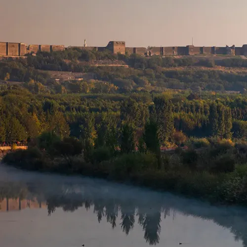 Diyarbakır Fortress and Hevsel Gardens