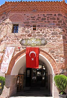 Taşhan