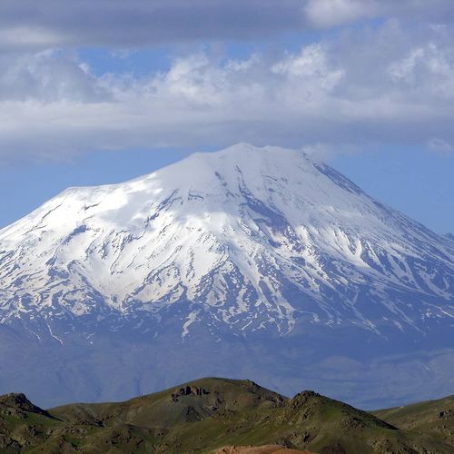 جبل أغري