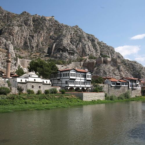 Tumbas de los reyes de la montaña Harsena