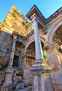 Hadrian Kapısı