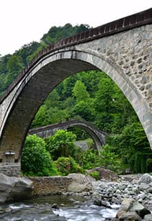 Die Çifte Köprüler-Brücke von Ortacalar