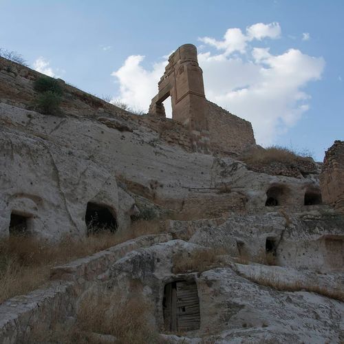 قلعة حسن كيف