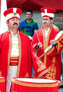 Оркестр яничарської музики Кюре Мехтер 