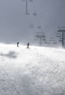 Hesarek Ski Center and Paragliding