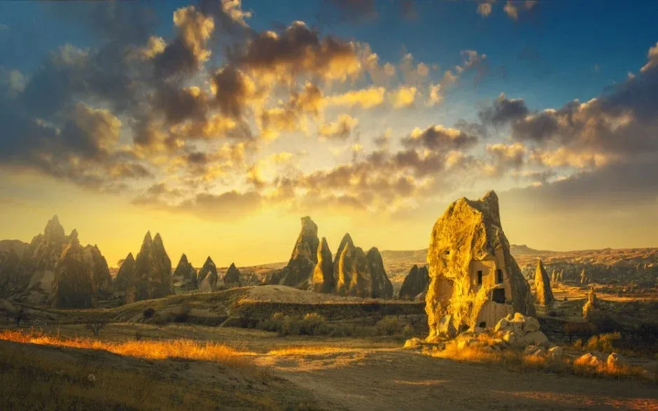 Göreme Open Air Museum -  Photo:Robert M.Knight
