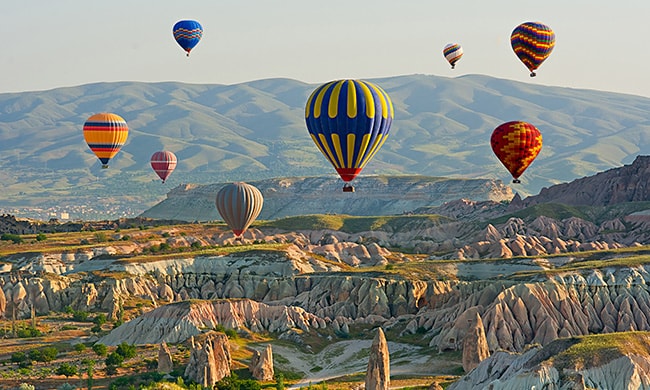 {"external":false,"href":"turkiye-has-become-a-cultural-hotspot-for-affluent-european-travellers","target":""}