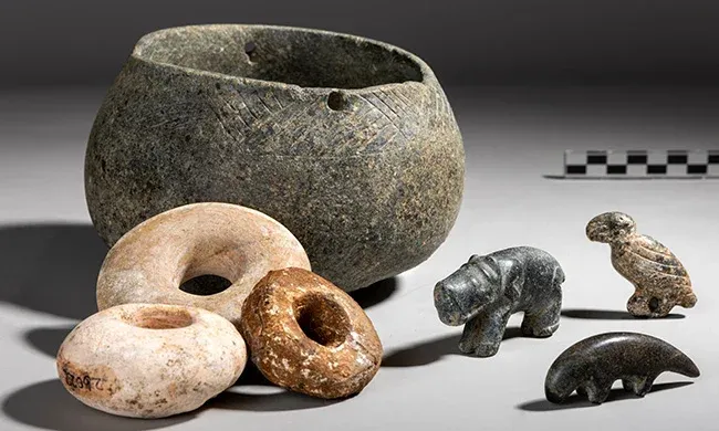 {"external":false,"href":"turkiyes-karahantepe-revealed-the-neolithic-ages-greates-discovery","target":""}