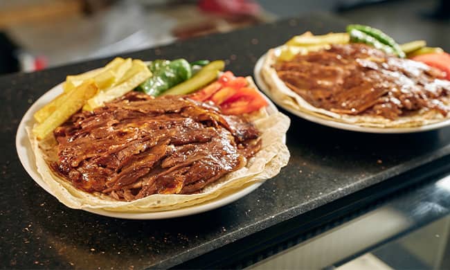 {"external":false,"href":"iconic-street-food-from-istanbul","target":""}