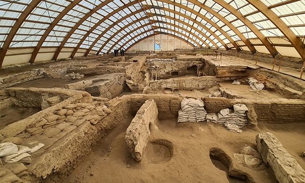 {"external":false,"href":"dna-study-reveals-female-centred-society-at-turkiyes-neolithic-catalhoyuk","target":""}