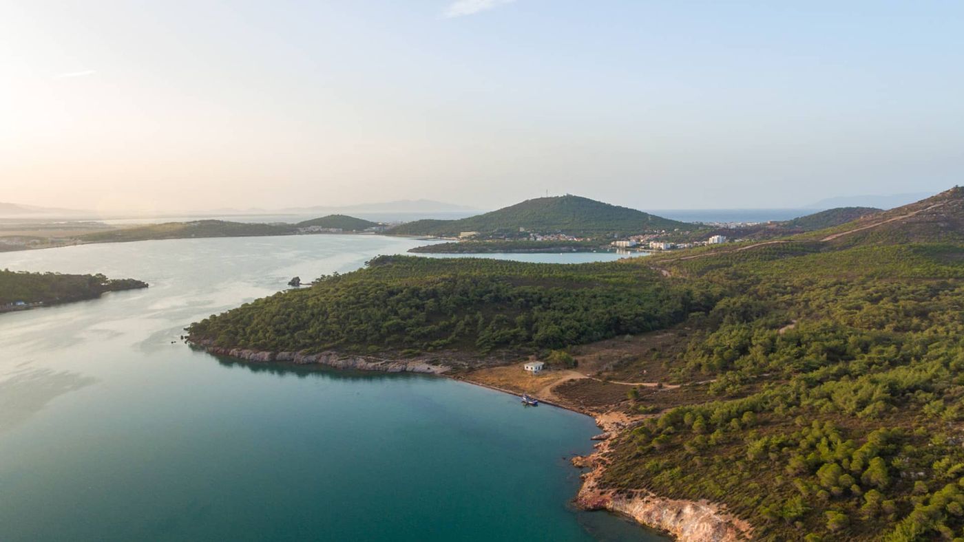 {"external":false,"href":"discover-turkiyes-beautiful-aegean-coast-from-ayvalik-to-datca","target":""}