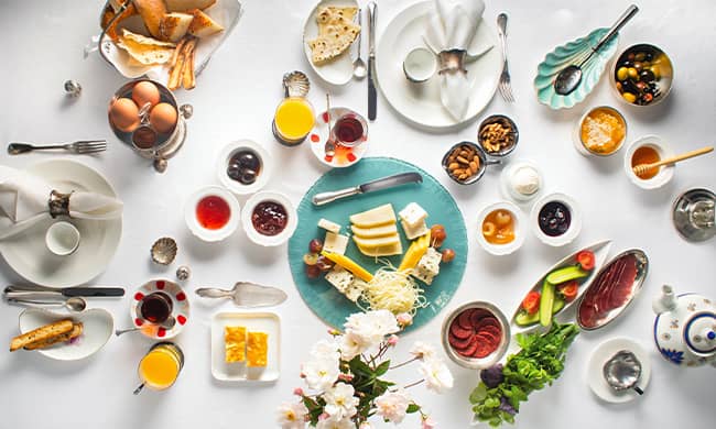{"external":false,"href":"traditional-turkish-breakfast-the-golden-meal-of-the-day","target":""}