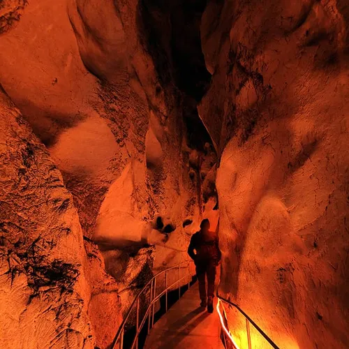 Oylat-Höhle