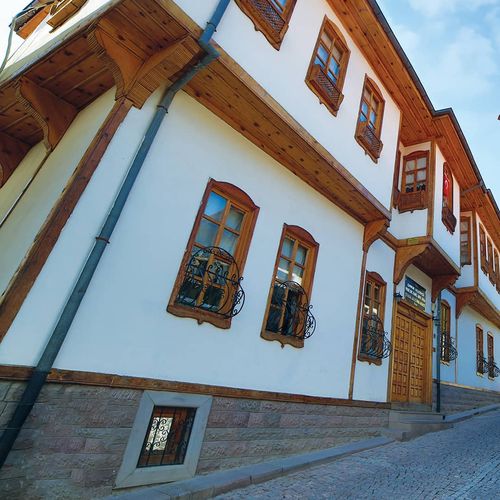 Dr. Rıfkı Kamil Urga Forschungszentrum Çankırı