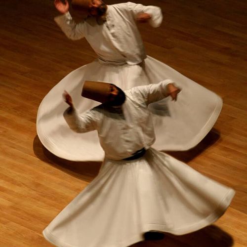 عرض التنورة