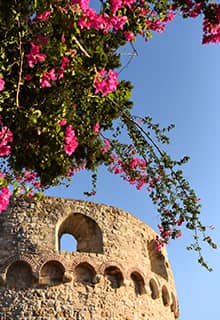 Çeşme Castle