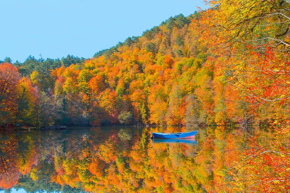 Blog Image - How to: Türkiye's Seven Lakes Region