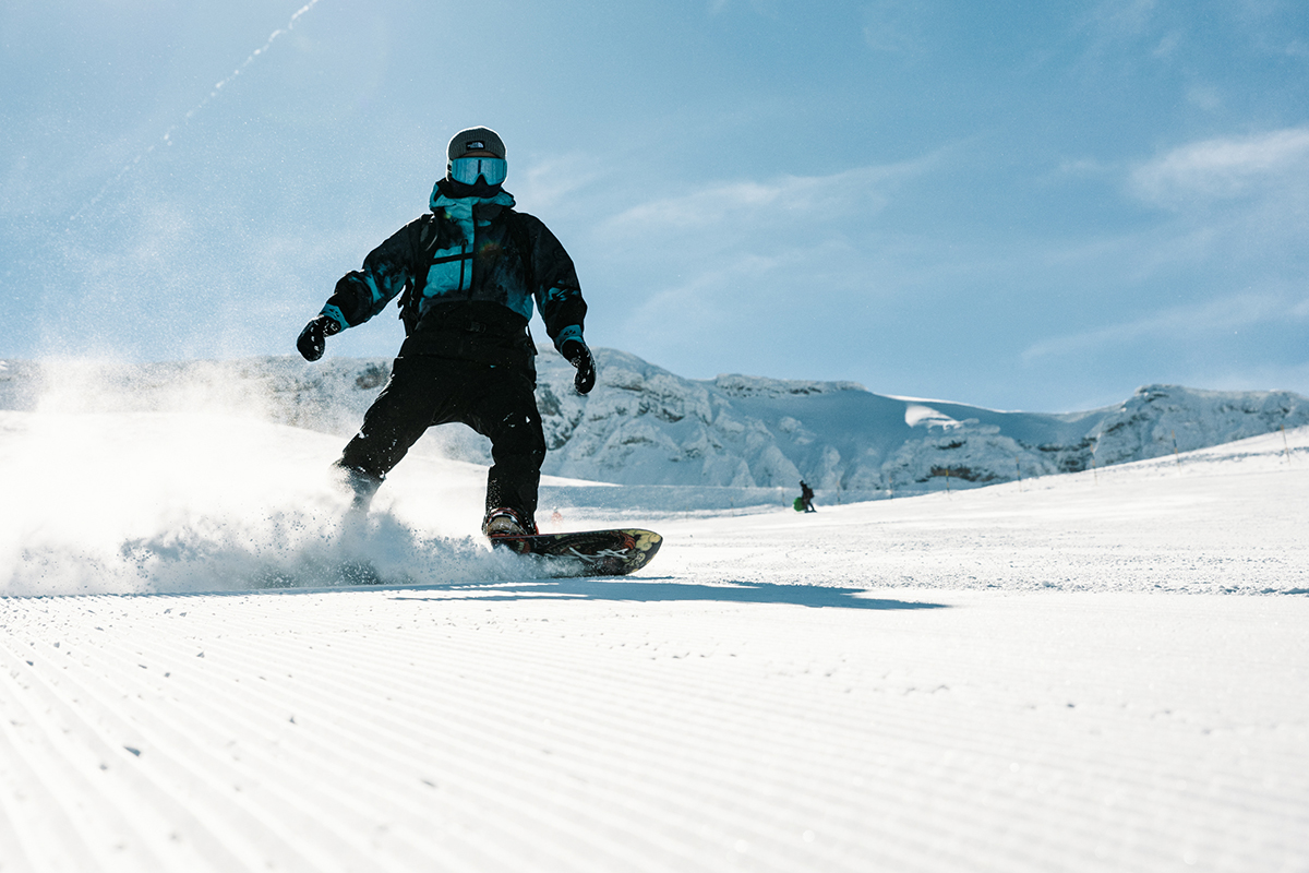 1-Day Ski Trip in Davraz, Isparta box