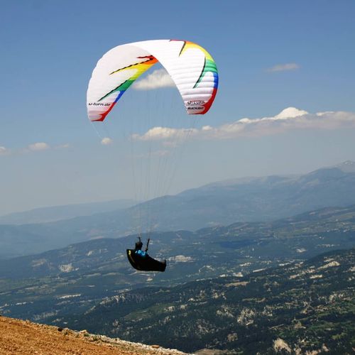 Çameli Mountain Paragliding