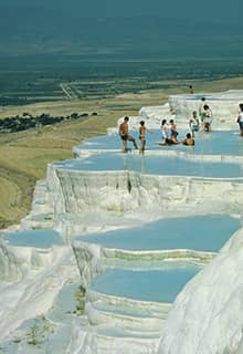 Travertins de Pamukkale et piscine antique