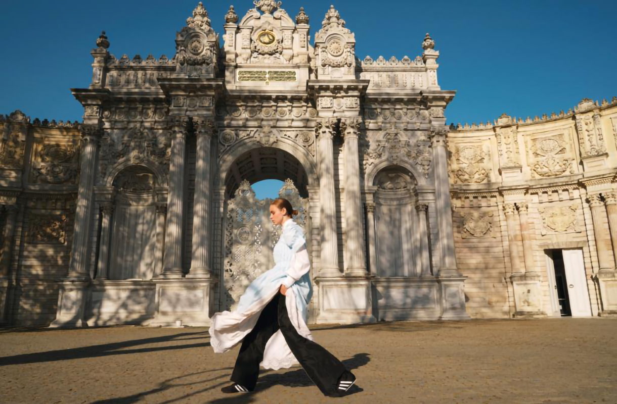 1-Day Route Through Beşiktaş’s National Palaces box