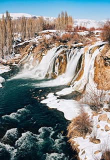 Muradiye Waterfall, Van