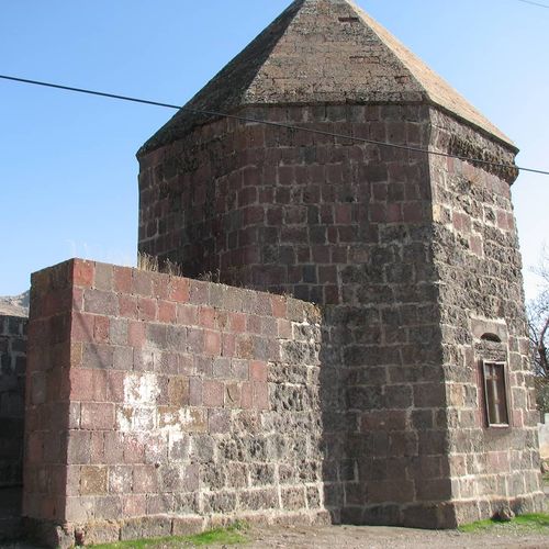 Elti Hatun Mosque and Tomb