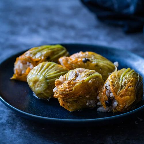 Фаршированные цветки цуккини