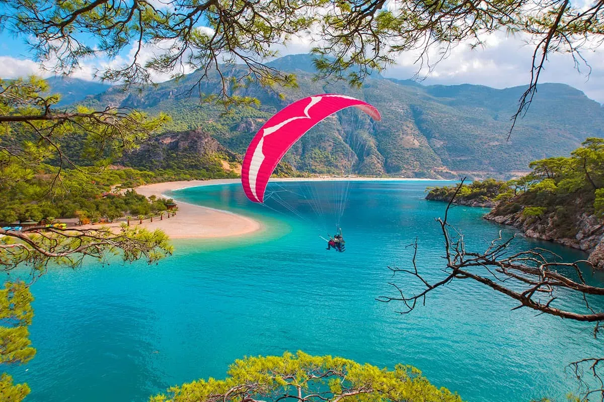 Blog Image - Where are The Best Places for Paragliding in Türkiye?