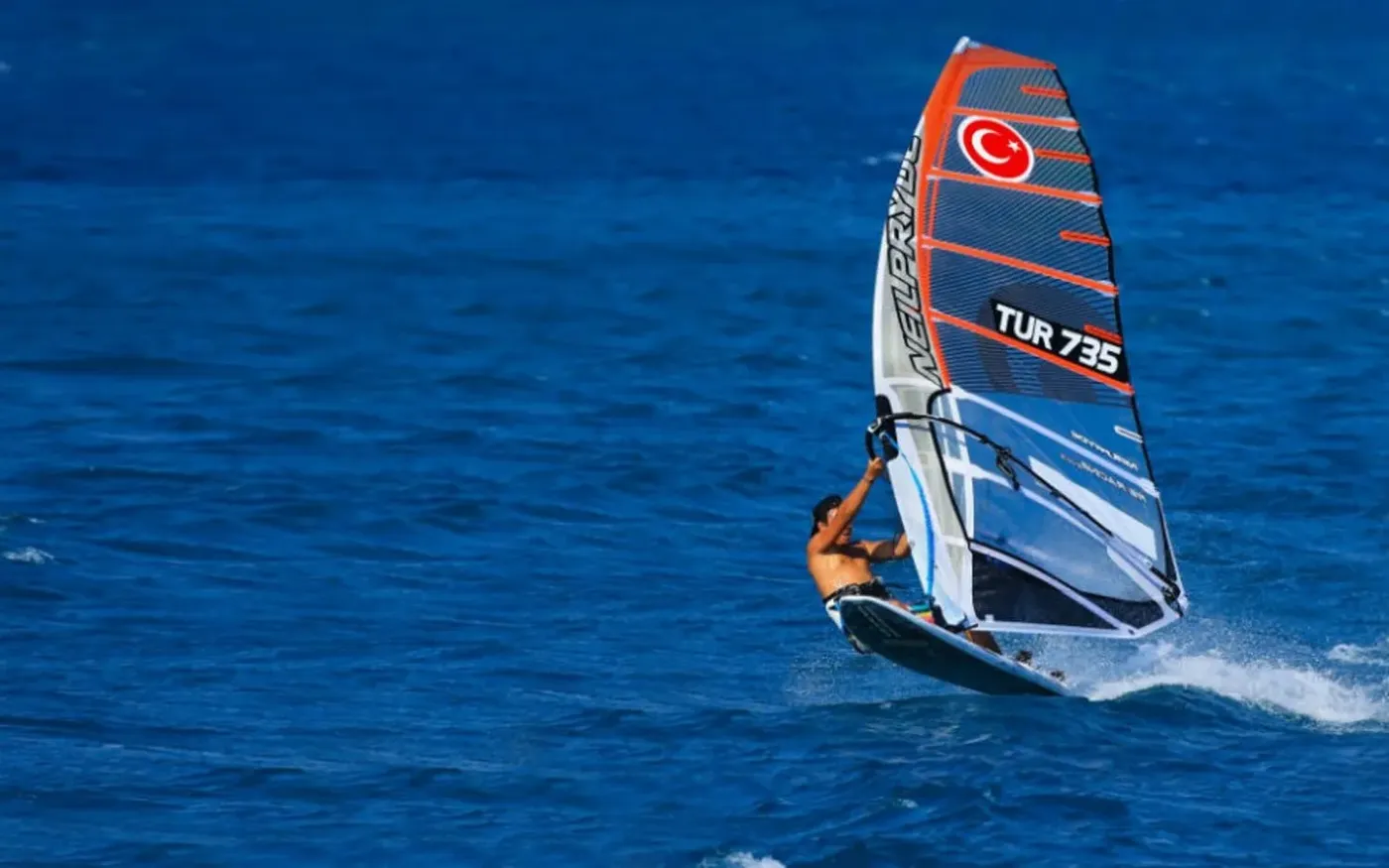 Blog Image - 2. Ride the winds and surf of the Çeşme Peninsula.