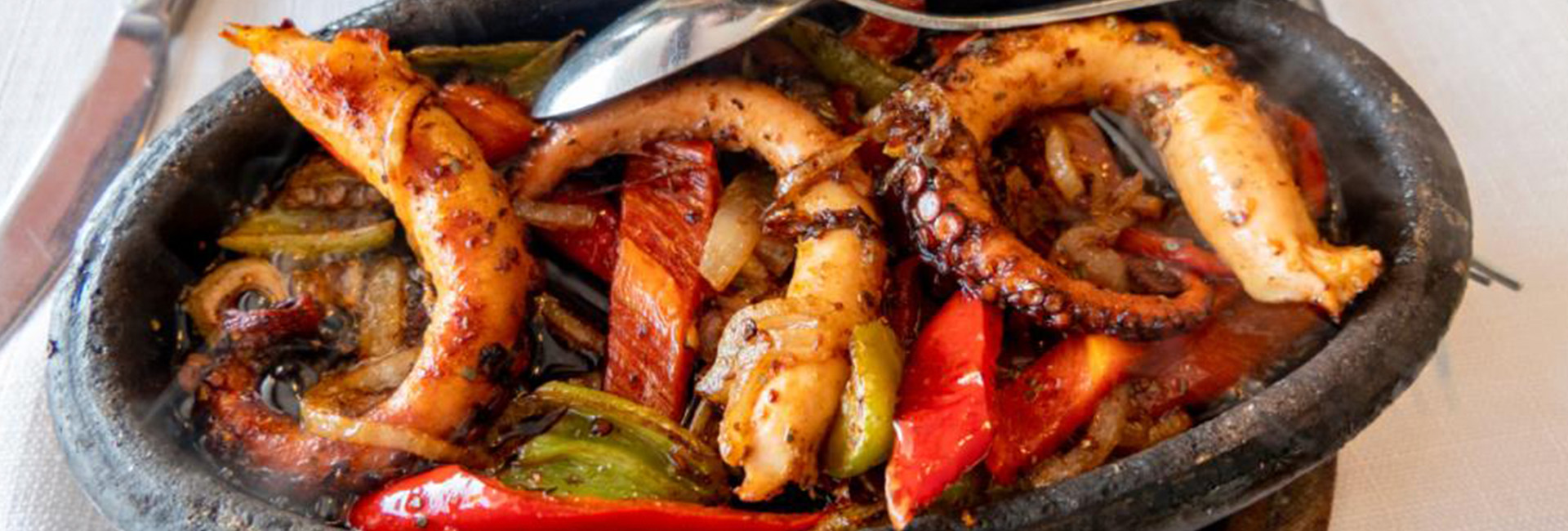 Hero Image - From Sea to Table: Aegean Seafood Delicacy
