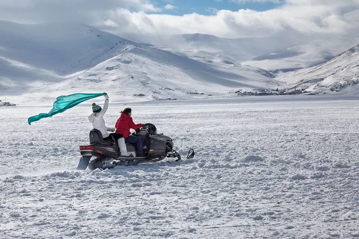 Blog Image - Snowmobiles