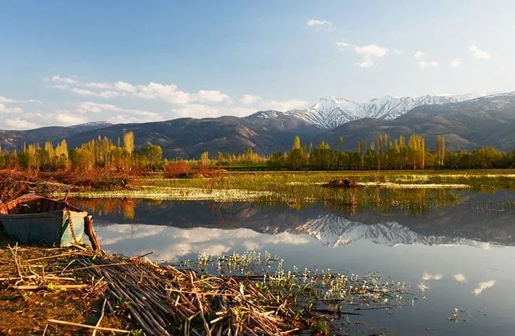 Blog Image - Lake Eber