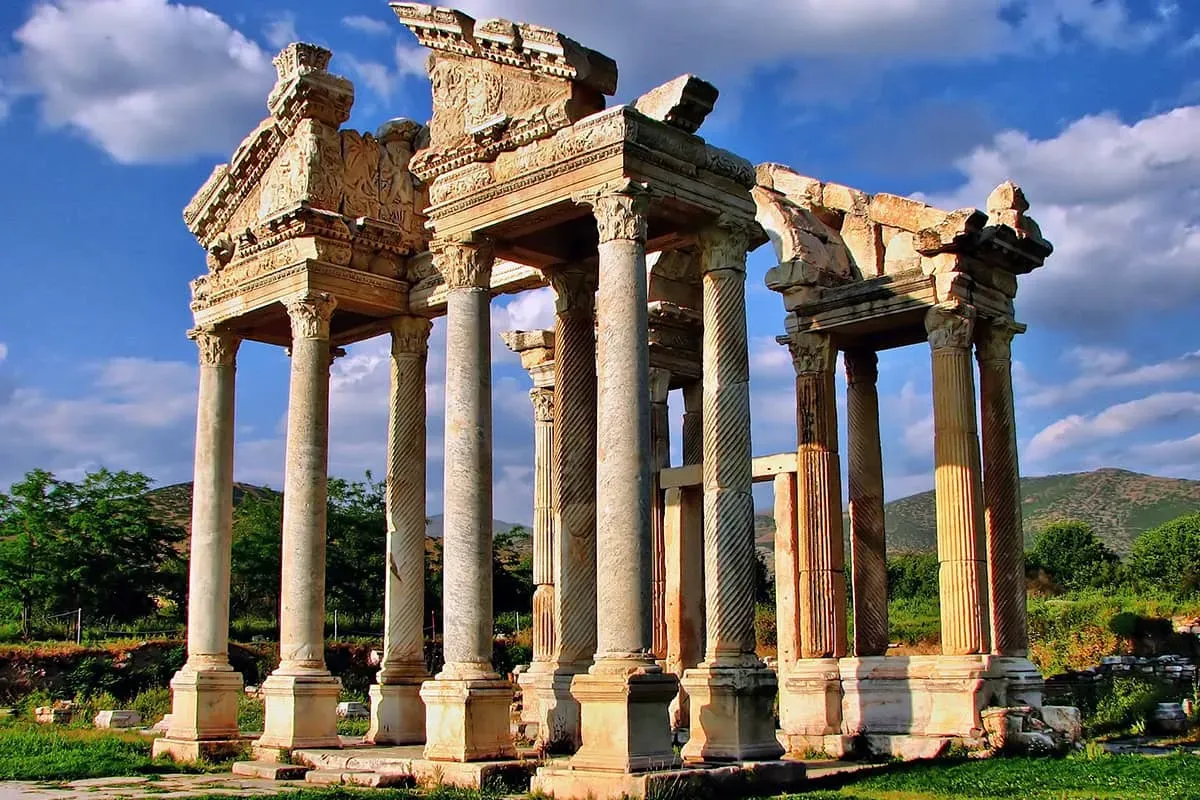 Blog Image - Ephesus: the leading light of archaeological sites