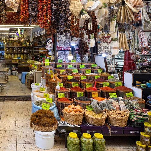 Uzun Bazaar Herbalist