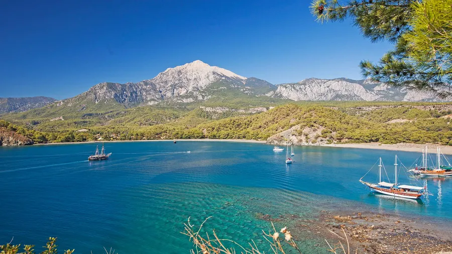 2 Days on Ancient Trekking Routes