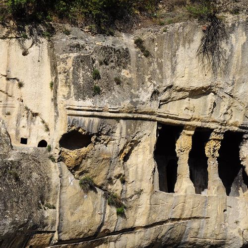 Felsengräber in der Paphlagonienzeit, Kastamonu