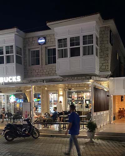 Alaçatı Moonbox