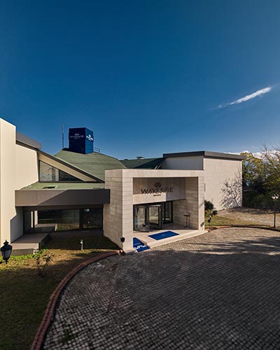 Waveside Hotel