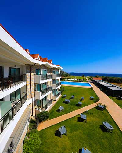 Acroter Hotel&Spa