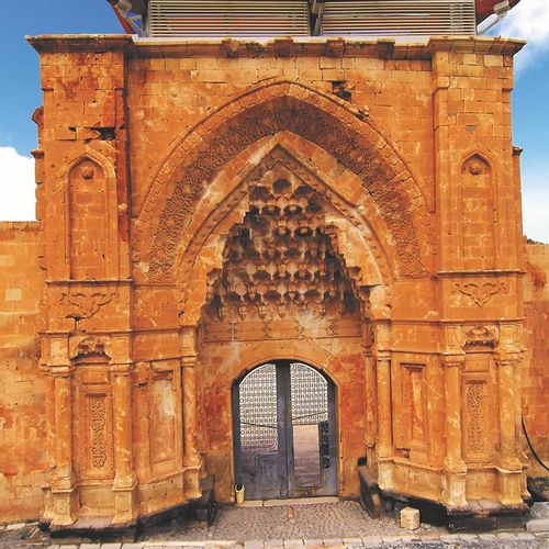 İshak Paşa Palace