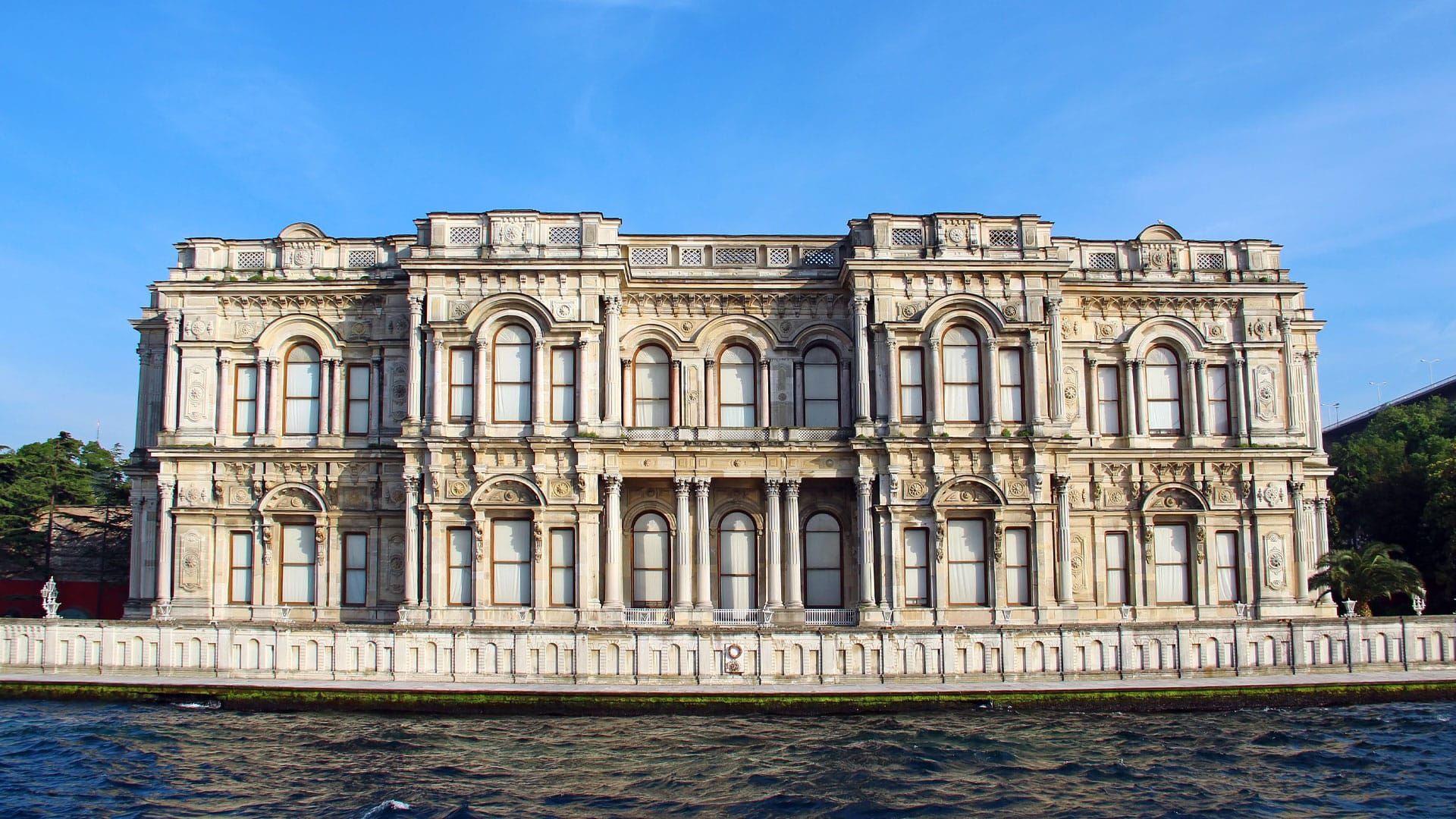 Beylerbeyi Palace Hero