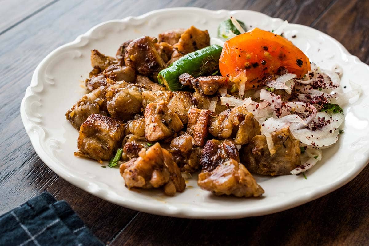 Blog Image - Quench Your Cravings: What and Where to Eat in İstanbul