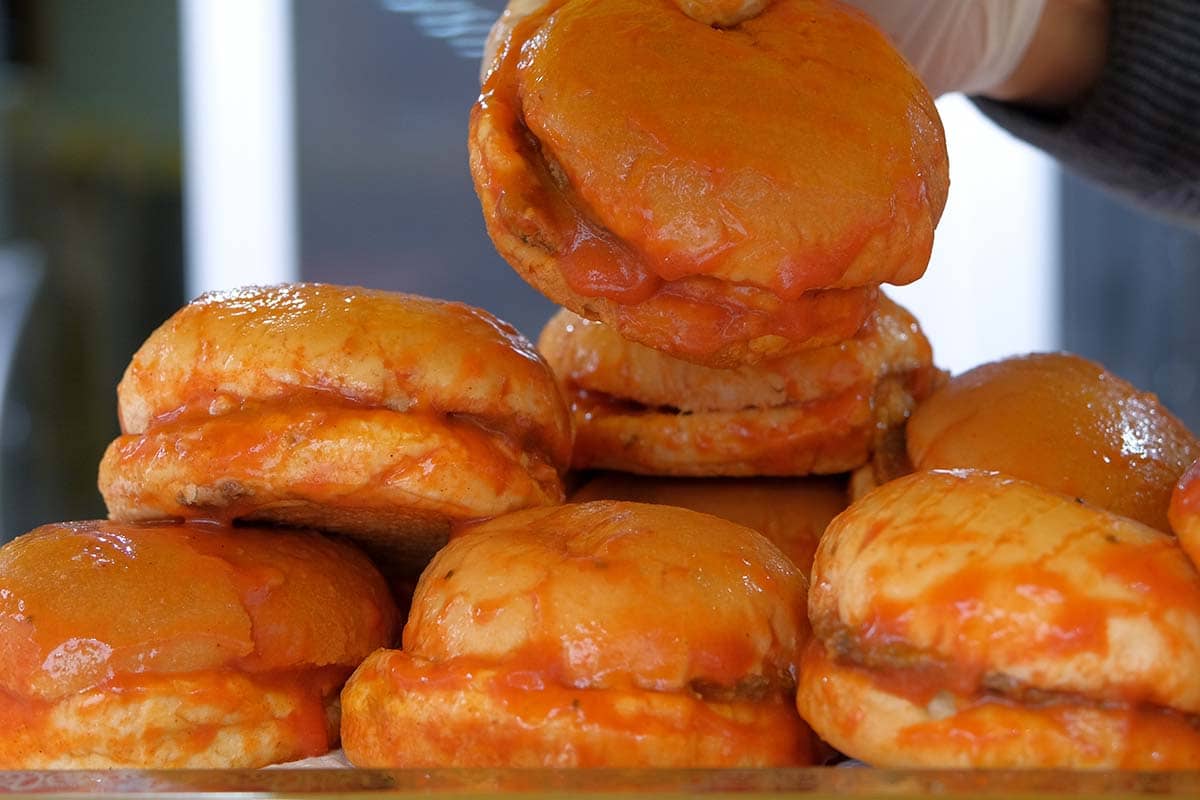 Blog Image - Quench Your Cravings: What and Where to Eat in İstanbul