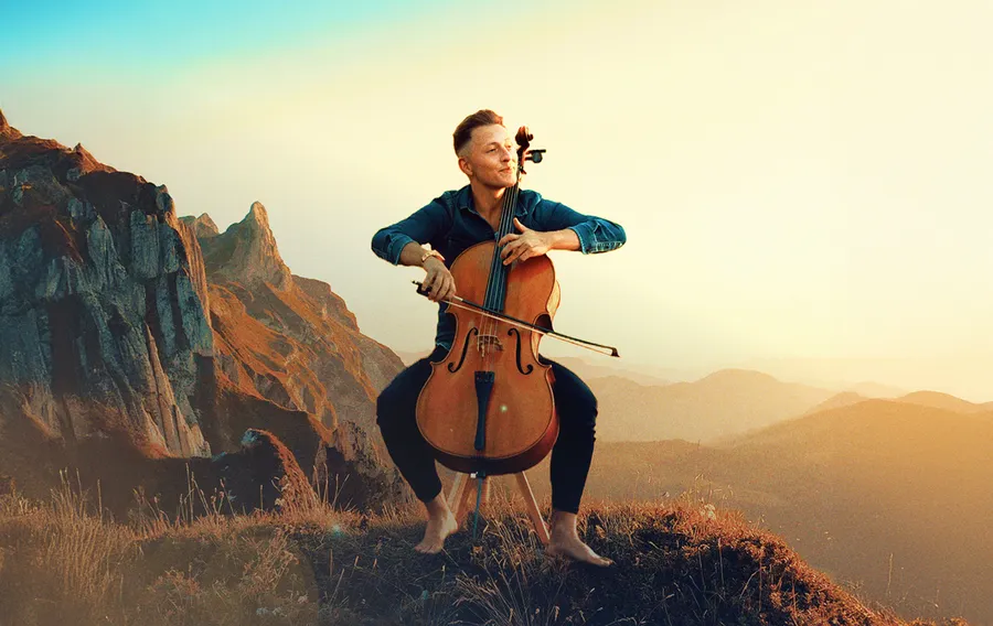 Jodok Cello