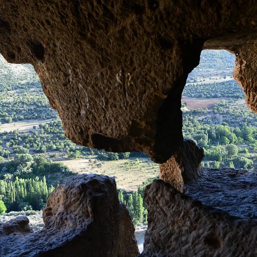 Manazan Caves