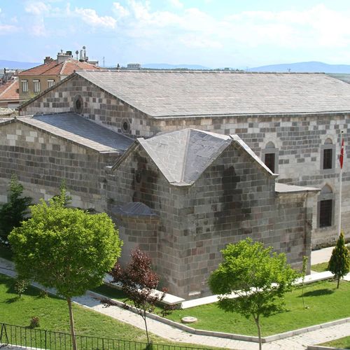 Çeşmeli Kirche 