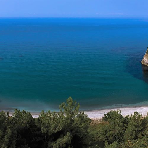 Ginolu Bay