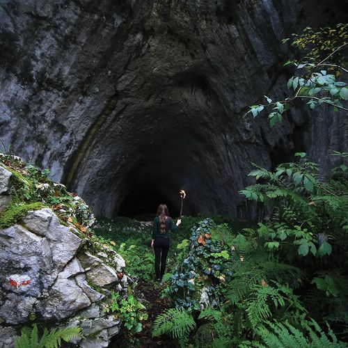 Ilgarini Cave