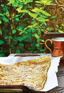 Етлі екмек (Etli Ekmek)